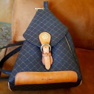 Rioni backpack